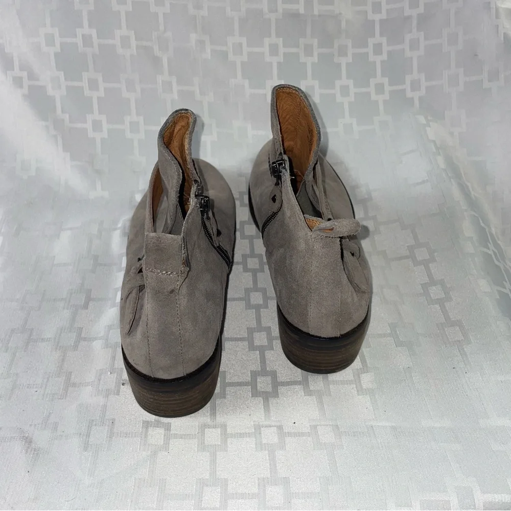 Gentle Souls Gray leather booties - Picture 6 of 8